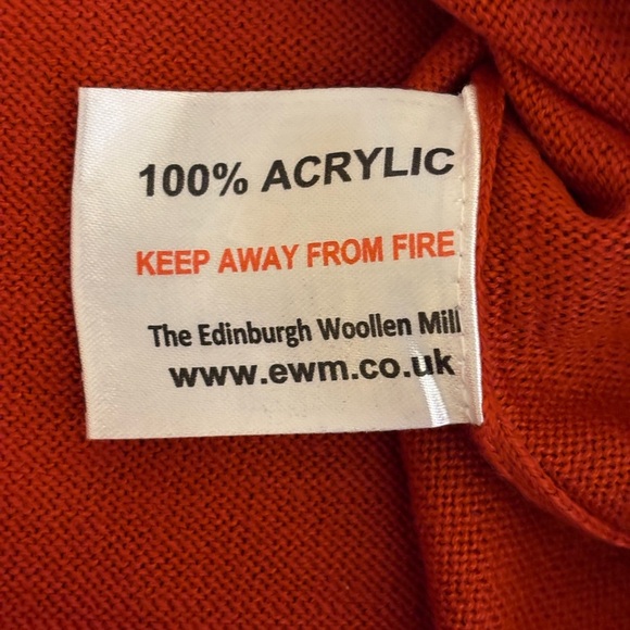 ISLE Vibrant Orange Knit Sweater - Picture 3 of 8